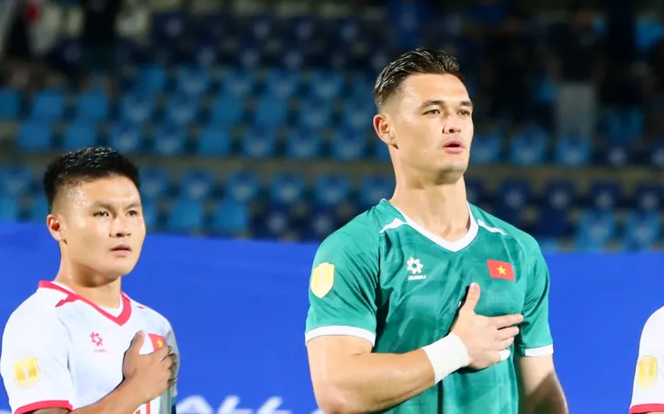 Patrik Lê Giang: "Từng nghĩ không bao giờ được khoác áo tuyển Việt Nam...giảm 4kg/trận"