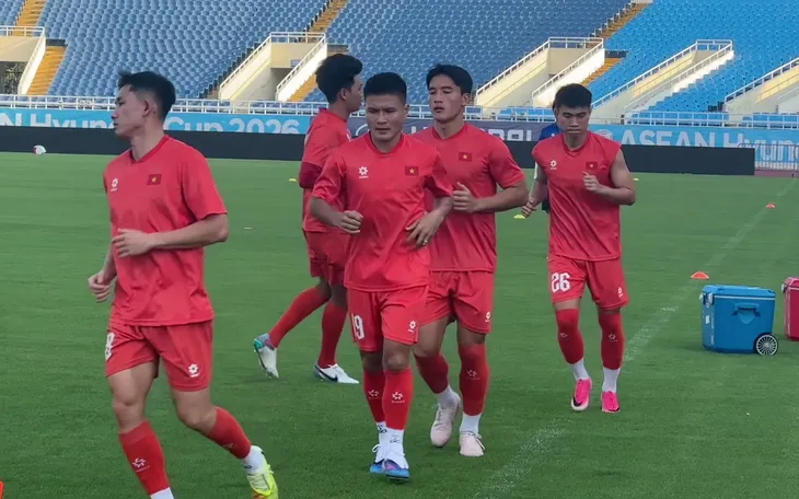 ĐT Việt Nam sẽ tập hai buổi cuối trên SVĐ Mỹ Đình trước khi lên đường sang Malaysia
