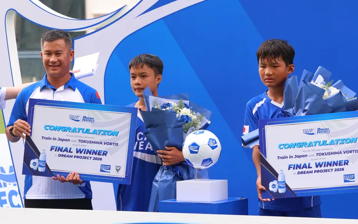 Hai tài năng trẻ sáng giá được HLV Đinh Hồng Vinh lựa chọn sang J-League 2 tập huấn