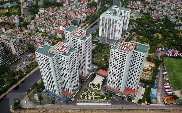 Nên đầu tư đất nền hay căn hộ chung cư năm 2024?
