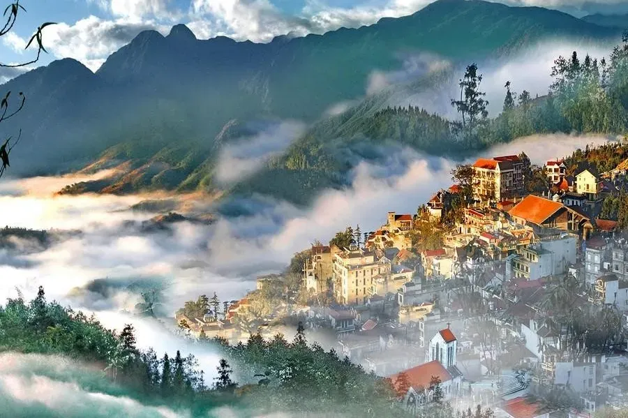 Le Zenis Boutique Mountain Resort tiên phong “sóng” đầu tư biệt thự đất vàng Sa Pa