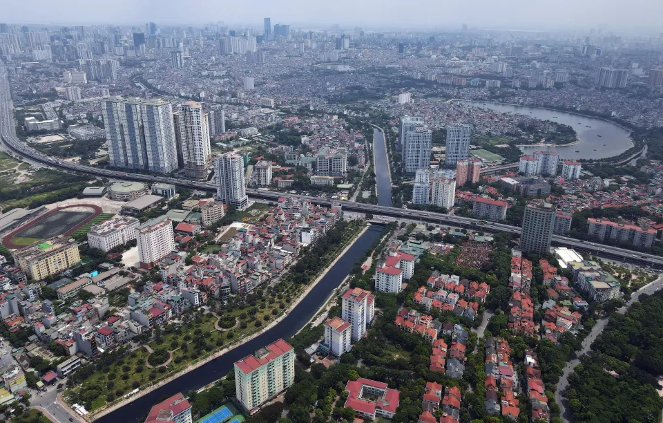 Bất động sản hết thời "tay không bắt giặc"