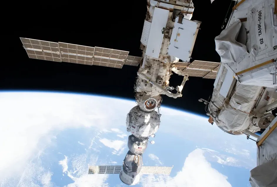 NASA hoãn chuyến bay "giải cứu" phi hành gia mắc kẹt trên ISS