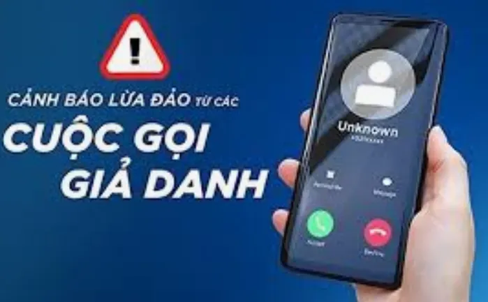 Bị lừa hơn 700 triệu đồng sau khi nghe điện thoại giả danh công an