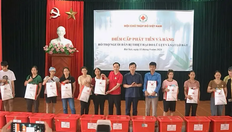 Hỗ trợ người dân bị ảnh hưởng mưa lũ tại Lào Cai
