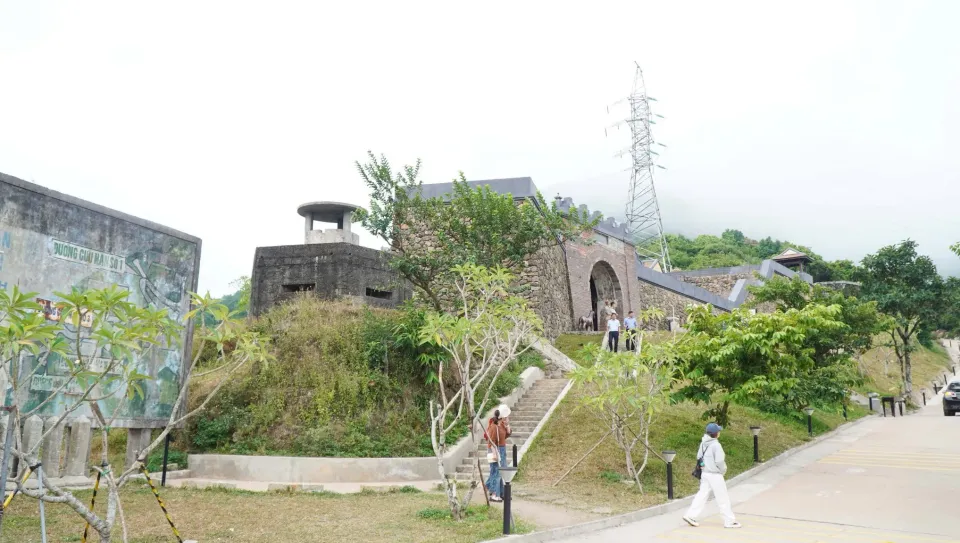 Huế và Đà Nẵng phối hợp bảo tồn di tích Hải Vân Quan