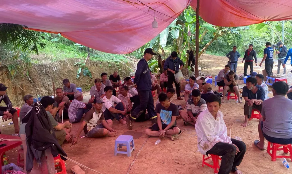 Triệt phá tụ điểm đá gà tại vùng giáp ranh tỉnh Lâm Đồng