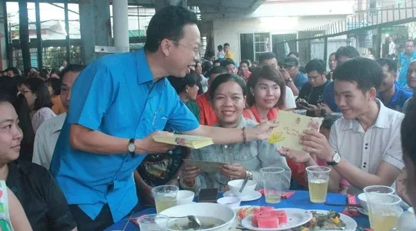 Người lao động phản ứng ra sao trước đề xuất nghỉ Tết 9 ngày?