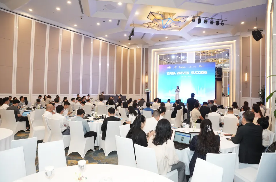 Tối ưu hóa quản lý dữ liệu trong ngành ngân hàng