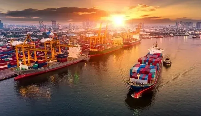 Nền kinh tế tiếp tục đà phục hồi vững chắc