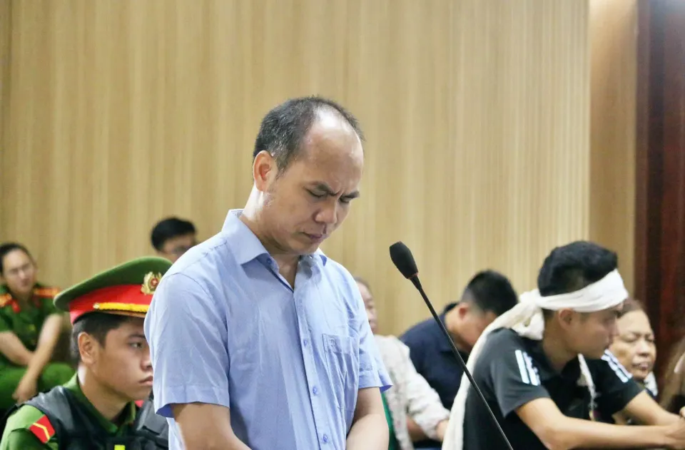 Phiên tòa xét xử vụ giết người khi chơi tổ tôm ở Nam Định: Vắng mặt 4 nhân chứng