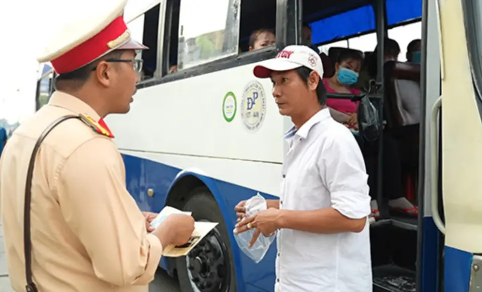 Tiền Giang: Tăng cường kiểm tra, xử lý xe dù, bến cóc, xe trá hình tuyến cố định