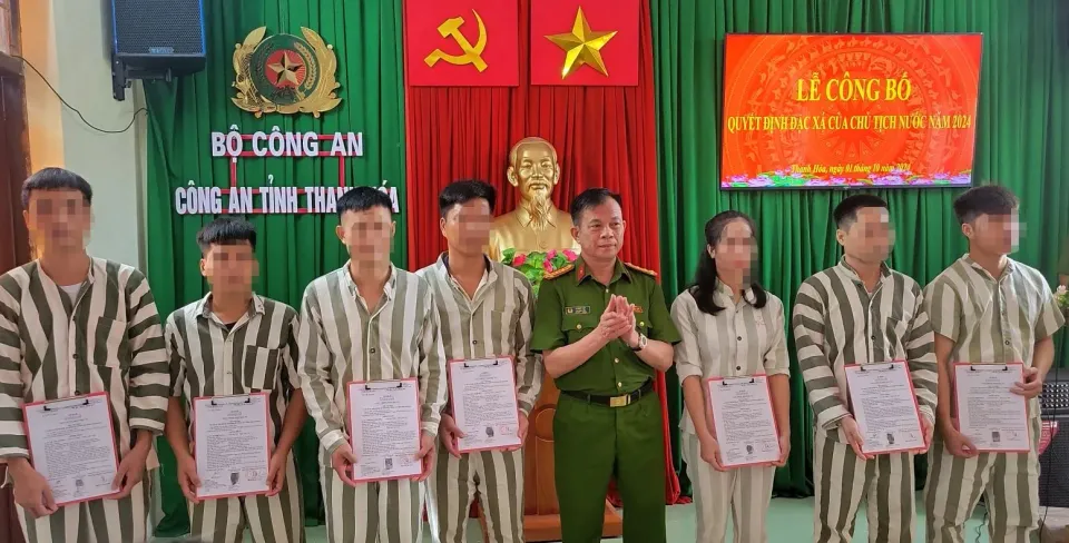 Thanh Hóa: 13 phạm nhân đang thi hành án được đặc xá