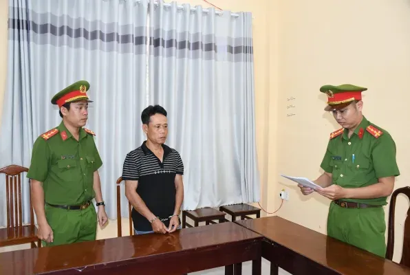 Bắt đối tượng có 3 tiền án gây rối ở Bệnh viện Đa khoa tỉnh Trà Vinh