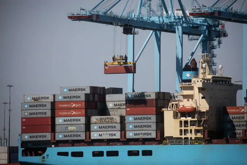 Canada kiện Trung Quốc lên WTO về thuế