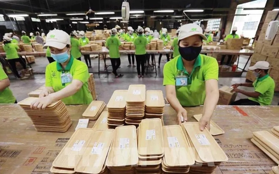 Nhiều luật mới có hiệu lực: Doanh nghiệp cần cập nhật để tận dụng ưu đãi