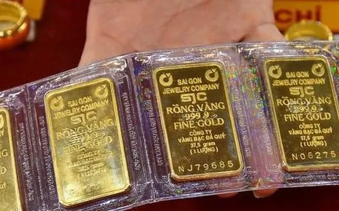 Giá vàng tăng gần 2 triệu đồng trước nghỉ lễ