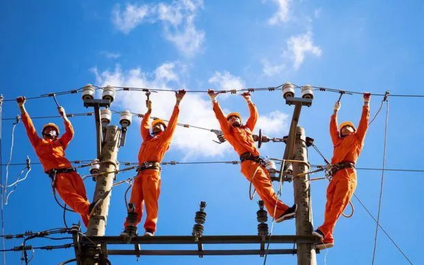 Tăng giá điện từ hôm nay, người dân phải trả thêm bao nhiêu tiền?