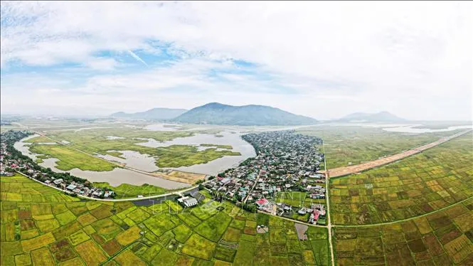 Hà Tĩnh: Dự án giao thông trọng điểm dở dang vì vướng mặt bằng