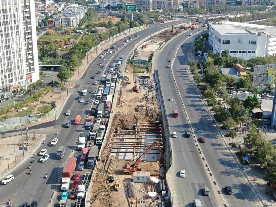 Thành phố Hồ Chí Minh đẩy nhanh nghiên cứu dự án đường hai tầng nối sân bay Long Thành