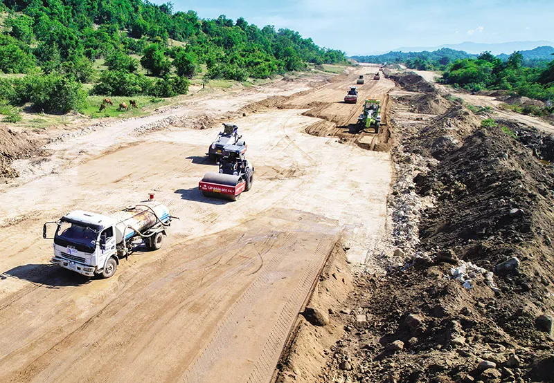 Đẩy nhanh giải phóng mặt bằng sau sáp nhập: Giao xã, phường chịu trách nhiệm