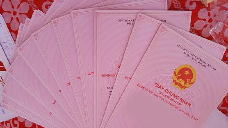 Người dân xin cấp sổ hồng tại UBND cấp xã như thế nào từ ngày 1/7/2025?