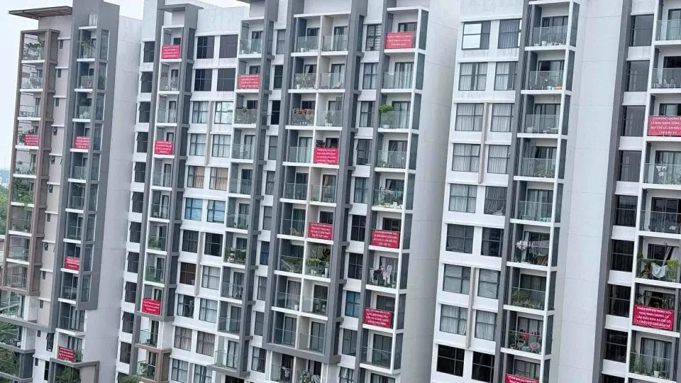 Cảnh báo rủi ro pháp lý khi mua bán nhà đất dự án chưa đủ điều kiện tại TP Hồ Chí Minh