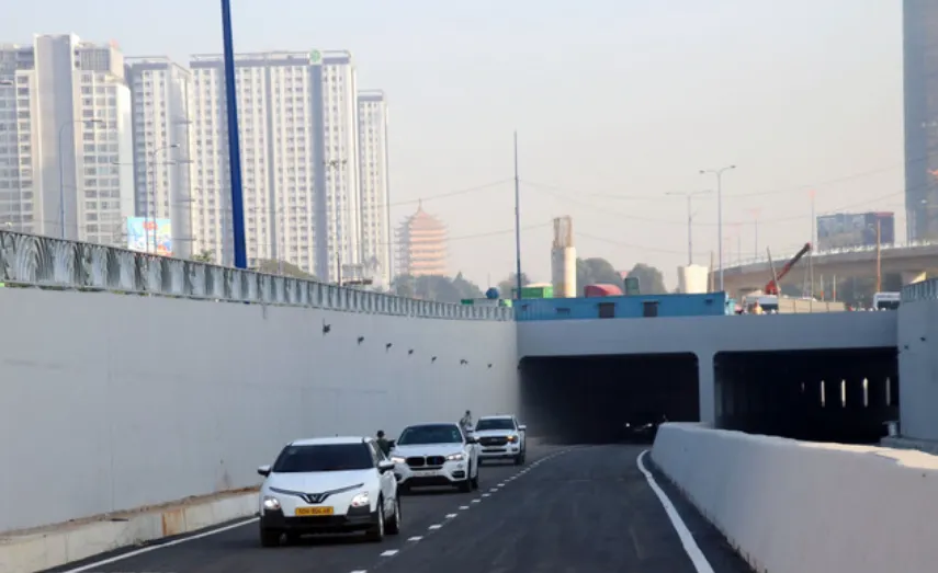 Thành phố Hồ Chí Minh đưa vào khai thác hầm chui HC1-02 tại nút giao An Phú