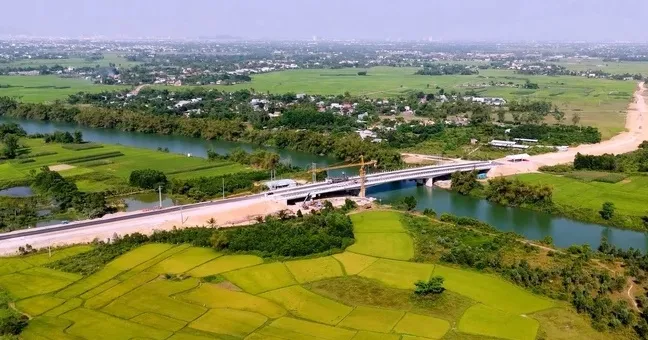 Đà Nẵng yêu cầu hoàn thiện đường dẫn lên các công trình cầu đã đầu tư