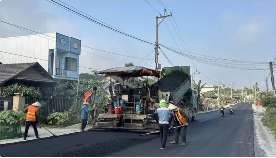 Áp lực lớn từ biến động giá nhiên liệu, vật tư tới dự án xây dựng-giao thông