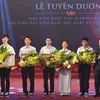 Prime Minister places high hope on Vietnamese students