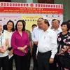 PM Nguyen Xuan Phuc talks with voters in Hai Phong