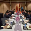 Deputy Prime Minister meets Chinese FM in Cambodia