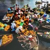 Southern folk music performed at Can Tho’s floating markets