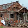 In southern Vietnam, jailer asks inmates to build his villa