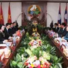 Vietnamese, Lao NA leaders hold talks