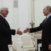 Germany looks to improve relations with Russia