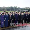 Leaders pay tribute to President Ho Chi Minh