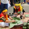 Chung and Giay cake making contest