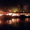 Phu Quoc night market engulfed by early morning fire