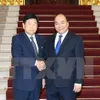 PM Nguyen Xuan Phuc hosts former RoK city mayor