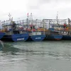 Fishermen face difficulties due to lack of fish