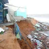 Landslides causes houses to collapse in Binh Thuan