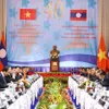 Vietnamese, Lao PMs co-chair Inter-Governmental committee meeting