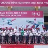 Khanh Hoa: Bicycles presented to disadvantaged students