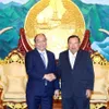 Vietnamese Prime Minister meets with Laos’ Party, parliamentary leaders