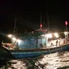 10 fishermen rescued