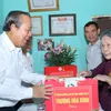 Deputy PM salutes heroic mothers and war veterans in Thua Thien – Hue