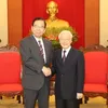 Party chief hosts Communist Party of Japan leader