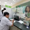 VN stocks lose steam on late sales